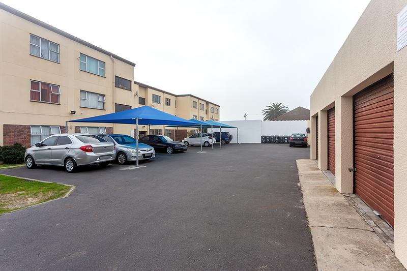 2 Bedroom Property for Sale in Rugby Western Cape